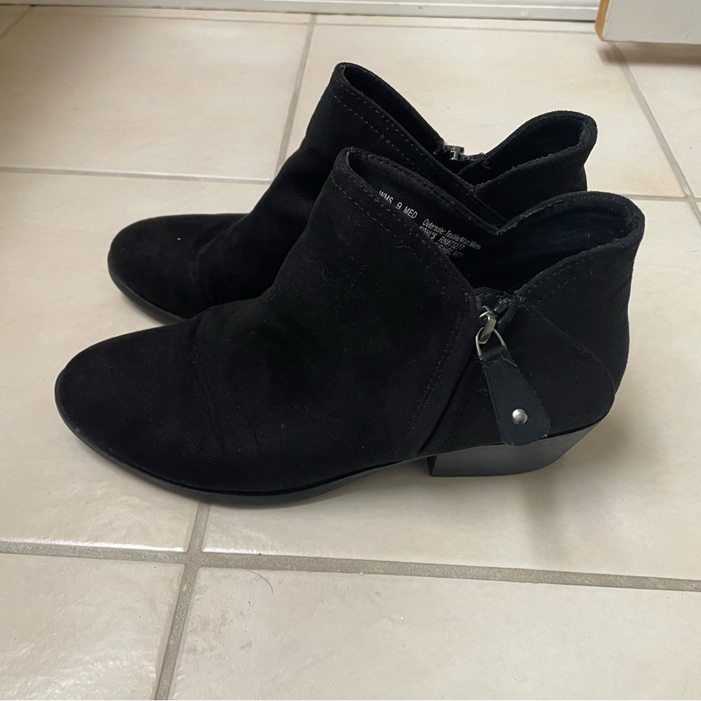 Black SO Brand Ankle Boots